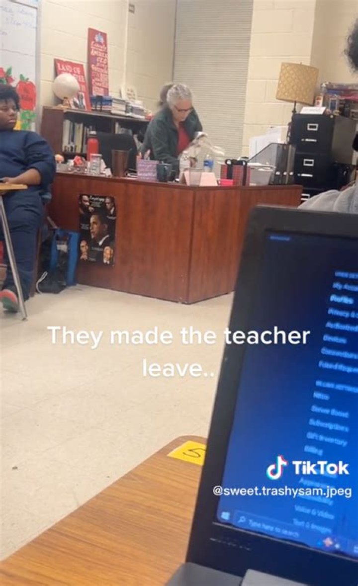 A teacher packed up after having enough of her students' bullying. | Source: