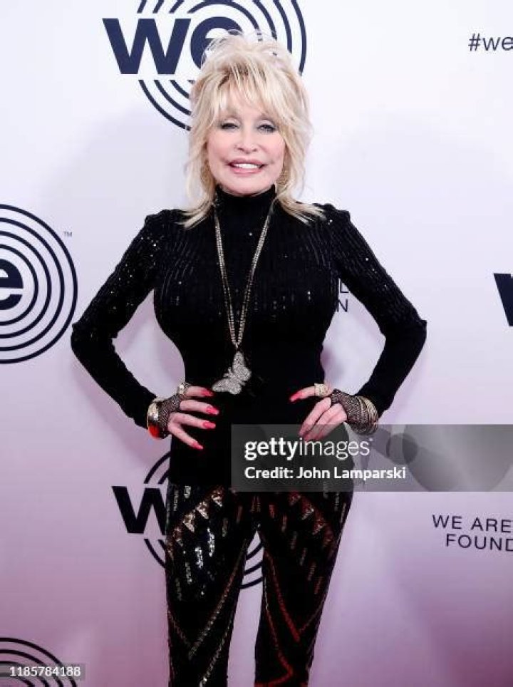 Dolly Parton attends We Are Family Foundation honors Dolly Parton & Jean Paul Gaultier at Hammerstein Ballroom. | Photo: Getty Images