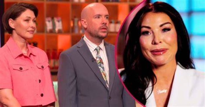 How Jess Wright's family reacted to her huge princess wedding dress