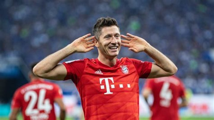 Is Robert Lewandowski Bayern Munich's best ever striker? Bundesliga