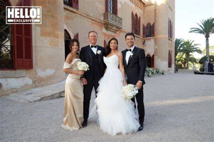 Jess Wright poses with bridesmaid Michelle Keegan on wedding day – in stunning outfits