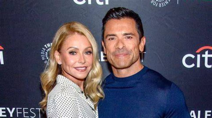 Kelly Ripa hilariously blames Mark Consuelos for painful but relatable injury at home: 'Wicked and terrible'