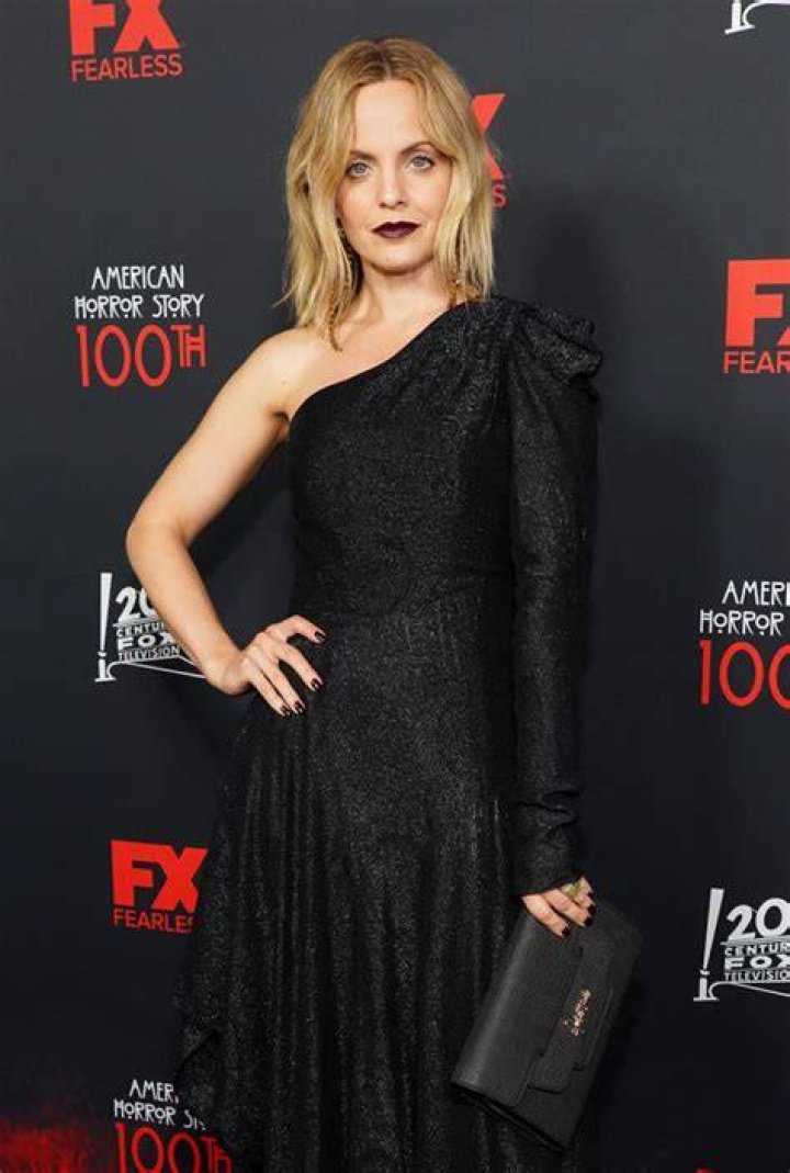 Mena Suvari gets personal in her upcoming memoir The Great Peace: A Memoir