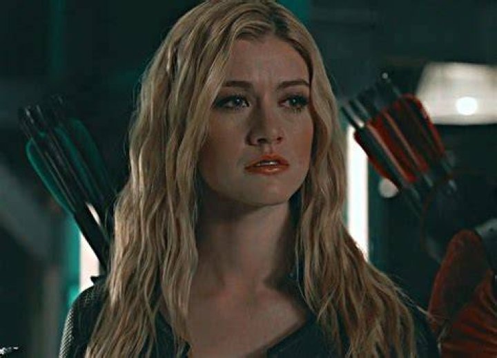 mia smoak arrow