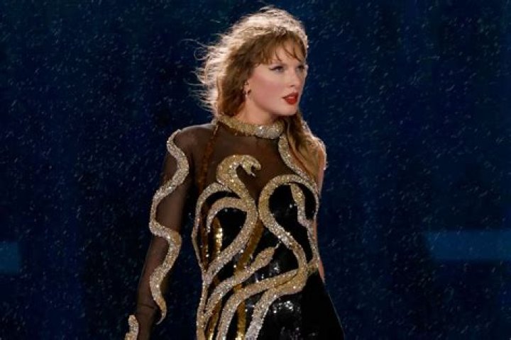 Taylor Swift performs onstage during "Taylor Swift | The Eras Tour " at Paycor Stadium on June 30, 2023 in Cincinnati, Ohio. 