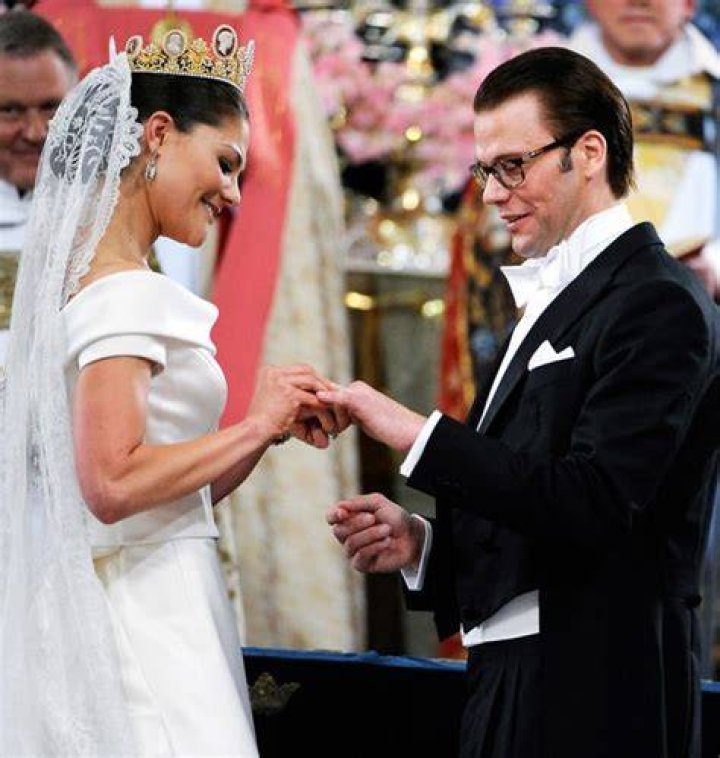 victoria daniel wedding day