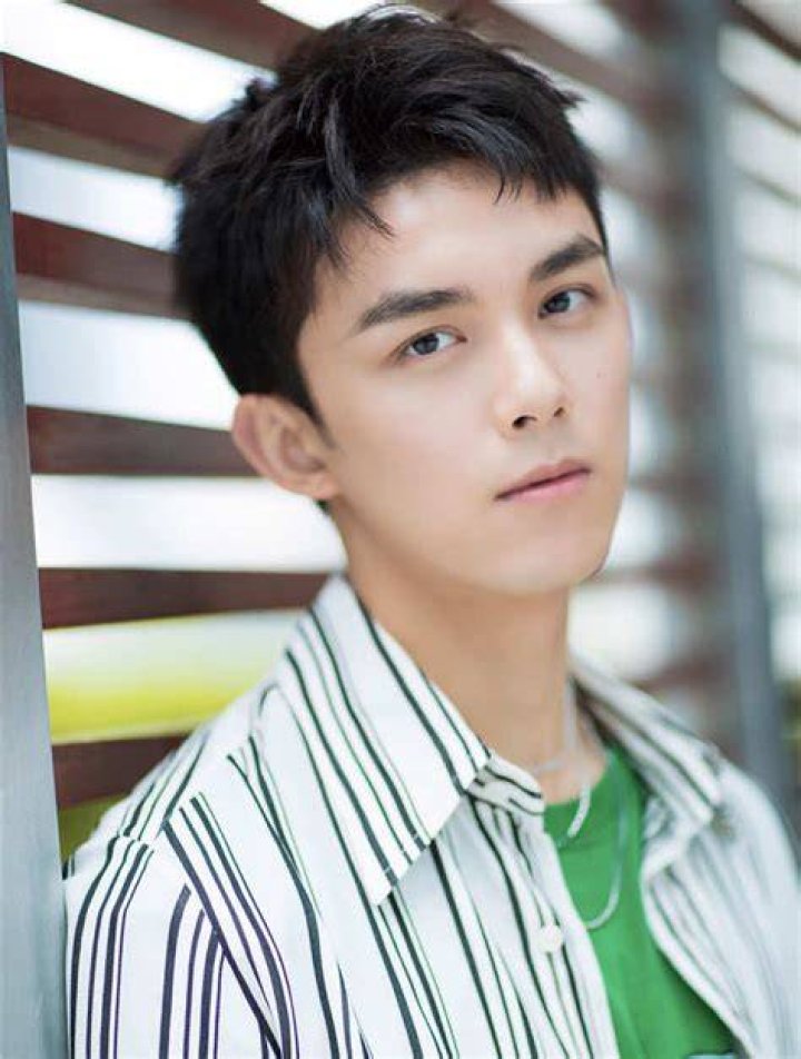 Wu lei / leo wu Most handsome actors, Handsome asian men, Leo